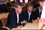 Eindhoven 4 Augustus 2002 Voorstelling aan Pers nieuwe selektie van PSV met daarop aansluitend een persconferentie met o.a. Guus Hiddink
Kees Ploegsma en Willy v d Kuylen