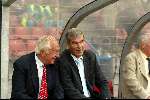 Eindhoven 6 augustus 2002
Opening PSV stadion met de oud spelers 1988
Kees Ploegsma en dr Carel v d Brekel