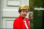 Amsterdam 7 augustus 2002
Neelie Smit Kroes