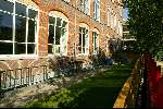 Amsterdam 2 september 2002
Nieuwe Appartement Patrick Kluivert