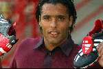 Rotterdam 9 ugustus 2002
Pierre v Hooijdonk met adidas schoenen