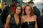 Amsterdam 2 september 2002
Premiere Oesters van Namkee in Pathe Arena
Suzanne Kleeman met vriendin