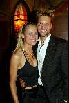Amsterdam 4 augustus 2003
Premiere Tomb Raider in tushinski
Bas Muijs met lichte baard en Marith v Bohemen