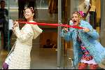 Amsterdam 28 augustus 2003
Tatum Dagelet en Jennifer de Jong als brutale moeders