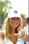 Amsterdam 2 augustus 2003
Gay Parade door de amsterdamse grachten.
Estelle Gullit