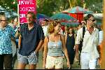 Amsterdam 2 augustus 2003
Frederique Huydts met vriend op Gay parade
