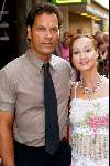 Amsterdam 4 augustus 2003
Premiere Tomb Raider in tushinski
Jennifer de Jong met man en tatoo