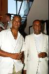 Scheveningen 3 augustus 2003
Laatste voorstelling van Aida in het circustheater.
Jimmy Geduld en acteur....