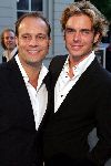 Den Haag 30 augustus 2004
Premiere Passion in schouwburg Den Haag.
Carlo Boszhard met vriend