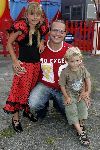 Amsterdam 3 augustus 2004
Premiere circus Renz. Klusjesman Dennis Mulder SBS 6  met kinderen