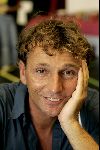 Amsterdam 1 augustus 2004
Presentatie  musical Crazy for You.
Dick Cohen