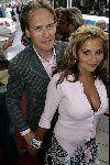 Amsterdam 25 augustus 2004
Presentatie nieuwe blad Zuid .
Jort Kelder en Georgina Verbaan