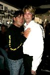 Bloemendaal 31 augustus 2004
Feestje radio Veronica bij strandtent Vroeger.
Adam Curry en Gerard Joling.
