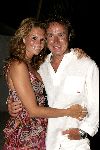 Curacao 13 augustus 2004
Marco Borsato optreden op Mambo Beach.  Marco  met Leontine Borsato