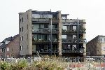 Houten 6 augustus 2004
Nico Zwinkels zijn appartement staat te koop