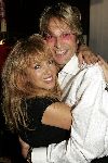 Bloemendaal 31 augustus 2004
Feestje radio Veronica bij strandtent Vroeger.
Adam Curry en Patricia Paay