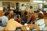 Lage Vuursche 9 Augustus 2004
Robert Jan Derksen met 3 prijswinnaars van TaylorMade
Georganiseerd door Golfers Magazine