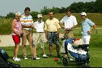 Lage Vuursche 9 Augustus 2004
Robert Jan Derksen met 3 prijswinnaars van TaylorMade
Georganiseerd door Golfers Magazine