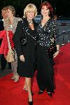 Den Haag 30 augustus 2004
Premiere Passion in schouwburg Den Haag.
Anouk v Nes en Sheila de Vries