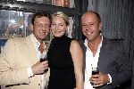 Amsterdam 25 augustus 2004
Presentatie nieuwe blad Zuid .
Rene Bloem met vriendin en Sjaak v Vliet