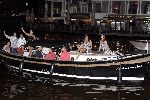 Amsterdam 6 augustus 2005
Connie Breukhoven optreden op de Gay Parade.
Connie op sloep