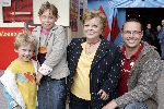 Amsterdam 9 augustus 2005
Premiere Circus Renz in Amsterdam.
Dennis Mulder met gezin.