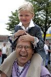 Amsterdam 9 augustus 2005
Premiere Circus Renz in Amsterdam.
Emile Ratelband met dochter Beau Emee