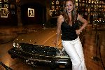 Amsterdam 26 augustus 2005
Opening Elvis tentoonstelling in beurs v Berlage.
Fabienne de Vries