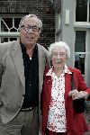 Aarle Rixtel 20 augustus 2005
Trouwen Nienke Romer met Frederik Brom.
 Piet Romer met zijn vrouw