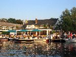 Vinkeveen, 31 Augustus 2005
Terras bij cafe restaurant de plashoeve