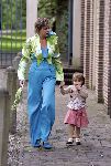 Apeldoorn 25 augustus 2005
Trouwen Prins Pieter Christiaan en Anita v Eijk.
Prinses Laurentien met Eloise