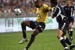 Amsterdam 27 juli 2005
Ajax-Arsenal 0-1 tijdens amsterdam tournament.
Thierry Henry en Grygera