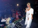 1987 Connie Breukhoven optredend als Vanessa