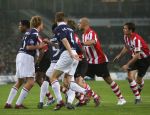 Eindhoven, 23 December 2006 Kompetitiewedstrijd PSV-Willem II , eindstand 4-0 Seizoen 2006/2007
Veel drukte in het strafschopgebied van willem II met o.a.Patrick Kluivert Ibrahim Kargbo, Arjan Swinkels,Iwan Redan Jan Kromkamp en Frank van de Struijk
ï¿½ Foto Peter Smulders BV Eindhoven