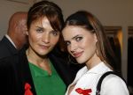 Amsterdam 1 december 2006
De Armani winkel op de pc hooftstraat organiseert een aan tbv het aidsfonds. Deelneemster Hollands Next top model Silvie met helena Christensen