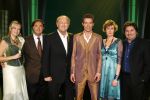Hilversum 24 november 2006
Opnames wie wordt Tarzan? Ron Link met de Jury, Joop v d Ende Erwin v Lambaart Ester Hart ...