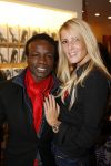Amsterdam 1 december 2006
De Armani winkel op de pc hooftstraat organiseert een aan tbv het aidsfonds. Regilio Tuur met vriendin