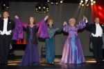 Amsterdam 21 november 2006
Laatste voorstelling purper in Carre. Angela Groothuyzen Karin Bloemen en Anneke Gronloh
