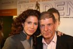 Arnhem, Papendal 8 December 2009
Presentatie 3e uitgave van het magazine HELDEN van Frits Barend en zijn dochter Barbara Barend
Barbara Barend met haar vader Frits Barend
Foto Peter Smulders