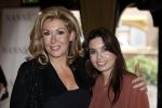 Laren 23 november 2009
Presentatie creme van Nannic. Betty de Groot met Rossana Lima Kluivert
Peter Smulders bv