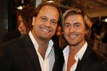 Amsterdam 16 november 2009
Premiere komt een vrouw bij de dochter in Tuschinski. carlo Boszhard met vriend
Peter Smulders bv