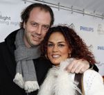Den Haag 12 december 2009
Premiere in Pathe den Haag. Chimene v Oosterhout met haar nieuwe vriend
Peter Smulders bv