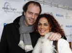 Den Haag 12 december 2009
Premiere in Pathe den Haag. Chimene v Oosterhout met haar nieuwe vriend
Peter Smulders bv