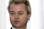 Den Haag 19 november 2009
Karel Hille intervieuwt Geert Wilders op het binnenhof.
Peter Smulders bv