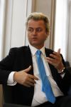 Den Haag 19 november 2009
Karel Hille intervieuwt Geert Wilders op het binnenhof.
Peter Smulders bv