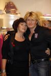 Amsterdam 28 november 2009
Bn ers lopen modeshow en verkopen art bags voor het aids fonds in de bijenhkorf. hans Klok
Peter Smulders bv