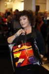 Amsterdam 28 november 2009
Bn ers lopen modeshow en verkopen art bags voor het aids fonds in de bijenhkorf. Henriette Tol
Peter Smulders bv