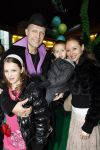 Amsterdam 28 november 2009
Premiere Arthur in pathe Arena. Hugo Metsers met vrouw en kinderen
Peter Smulders bv