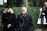 Amsterdam 8 december 2009
Begrafenis Ramses Shaffy op zorgvlied. Ramses vertrok met koets vanaf Carre. Daar waren Liesbeth List met man en dochter en Kitty Courbois. Joop Braakhekke
Peter Smulders bv