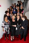 Leiden 13 november 2009
Koningin Beatrix bezoekt de premiere van afscheidsmonologen in de schouwburg van Leiden. met oa Noraly Beyer en Leopold Witte
Peter Smulders bv